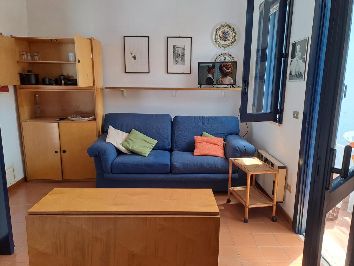 Appartamento Dei Pini Torre dell'Orso Exterior foto